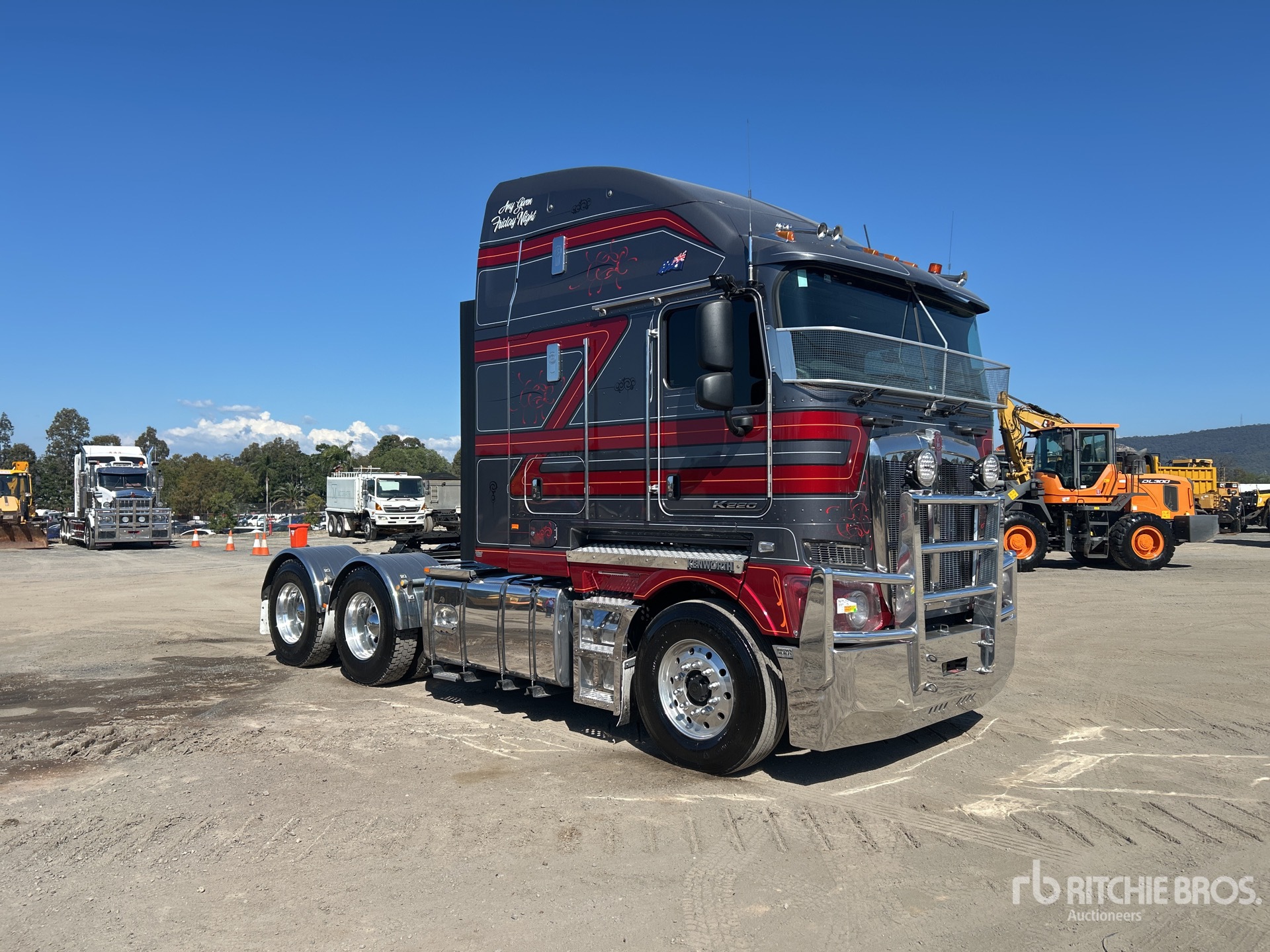 2024 Kenworth K220