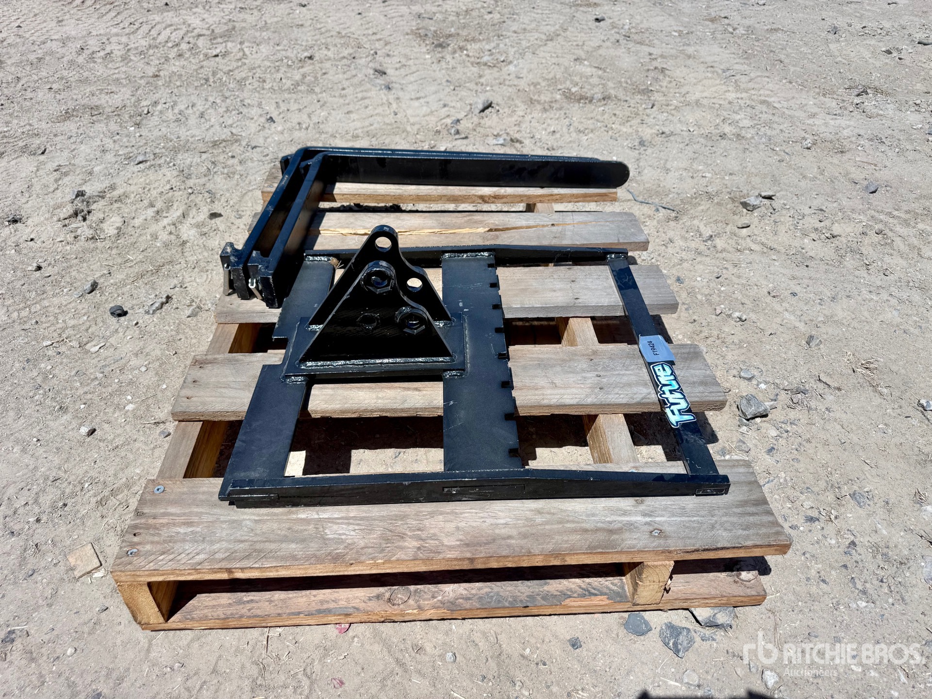 2026 GIYI CRAWLER EXCAVATOR Forks (Unused)