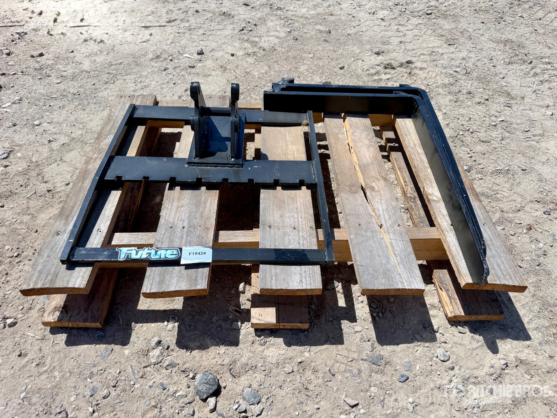 2026 GIYI CRAWLER EXCAVATOR Forks (Unused)