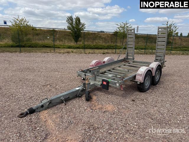 2016 Hubiere H212T14CF Equipment Trailer