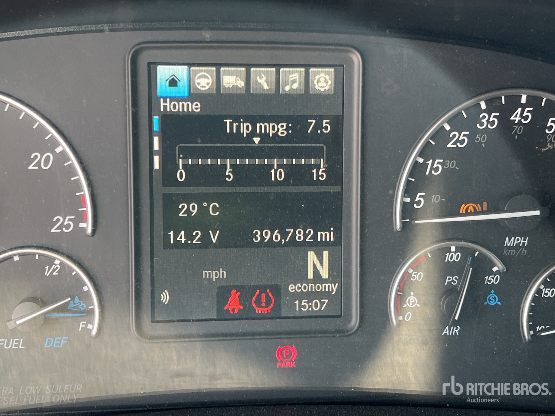 2023 Freightliner CASCADIA 126