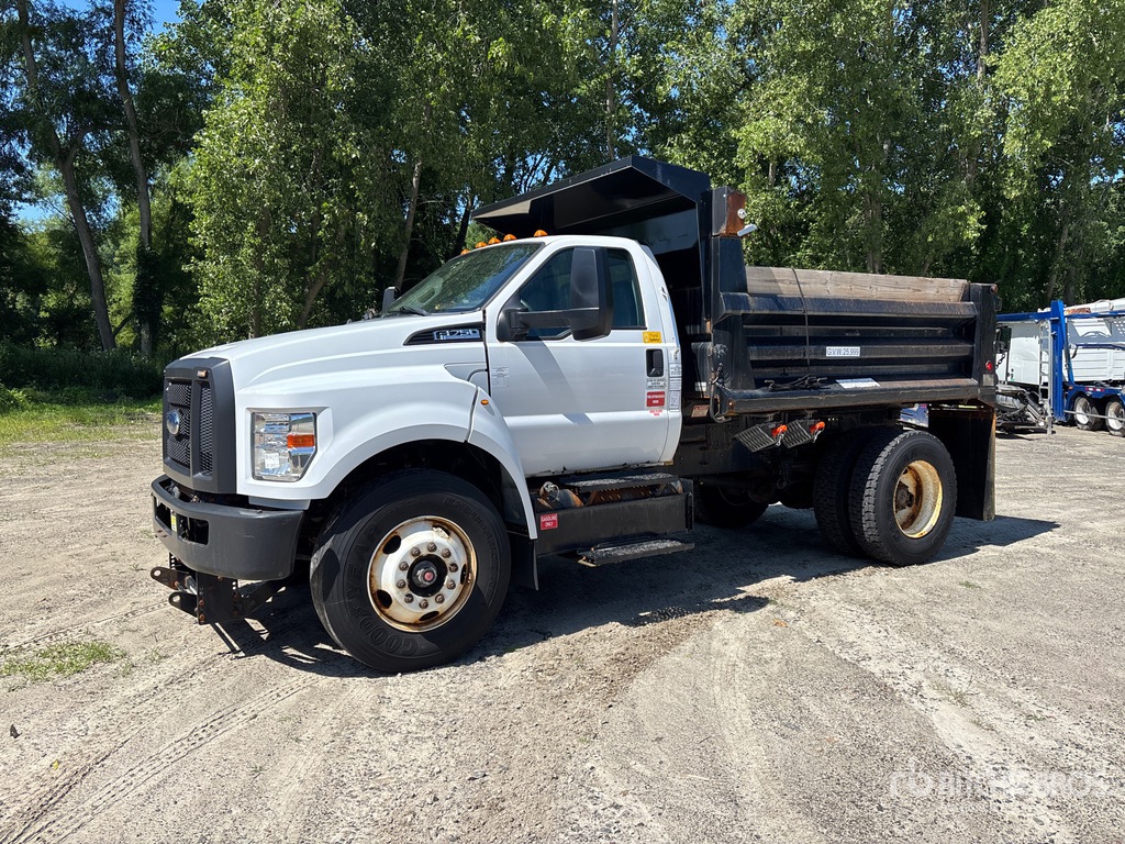 General Appearance with Featured Photo