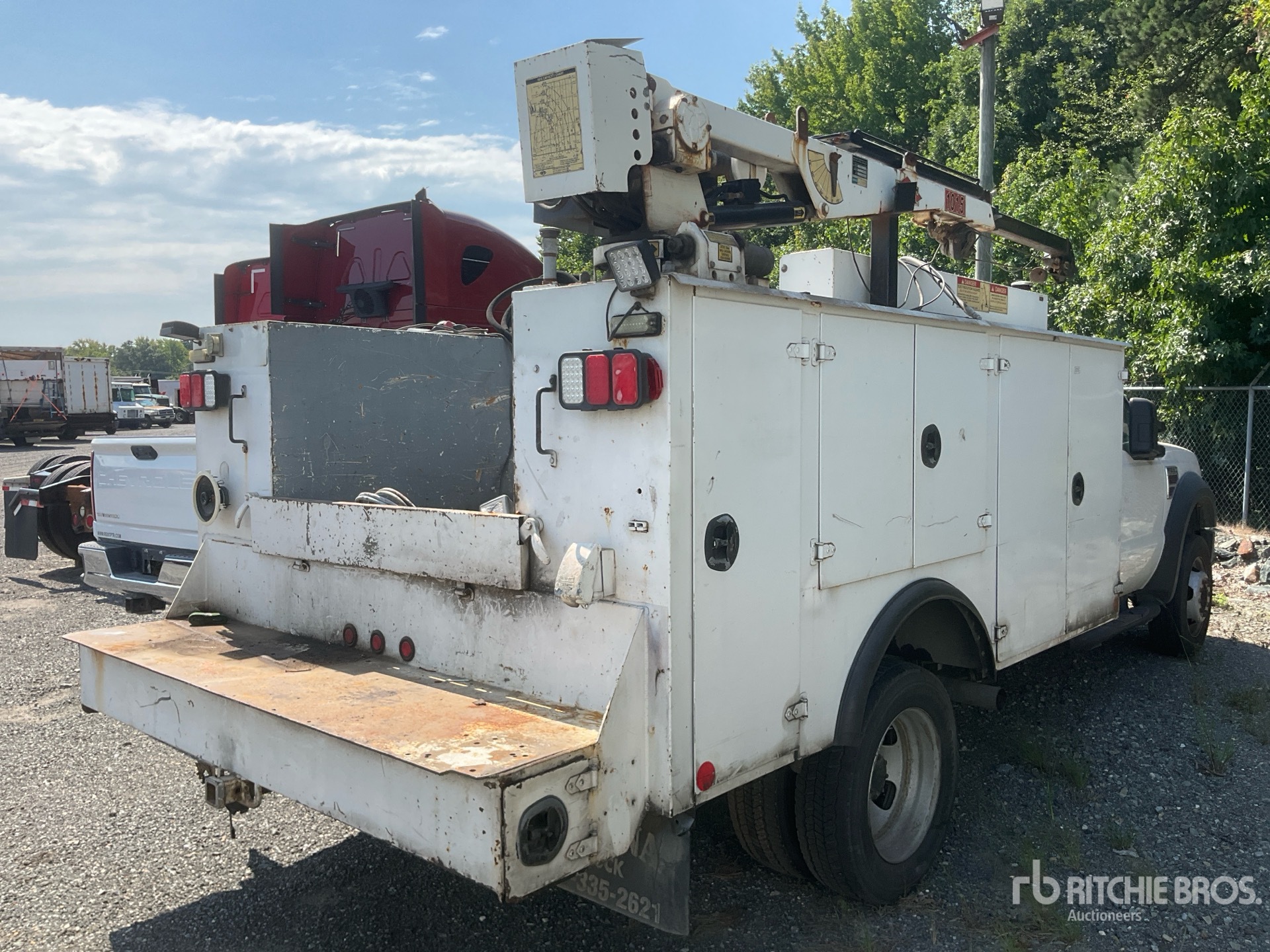General Appearance with Picture, Right Rear Corner