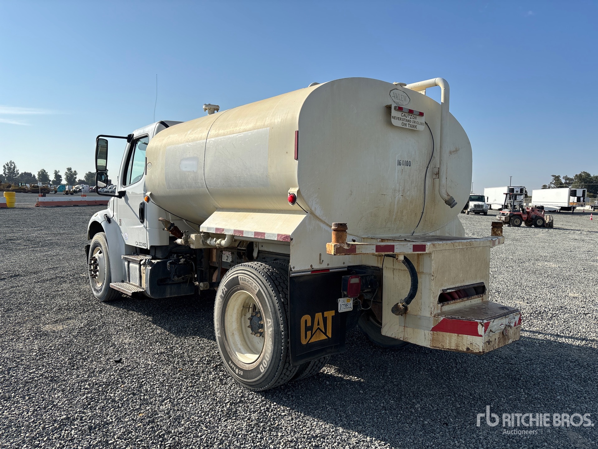 2017 Freightliner M2 106