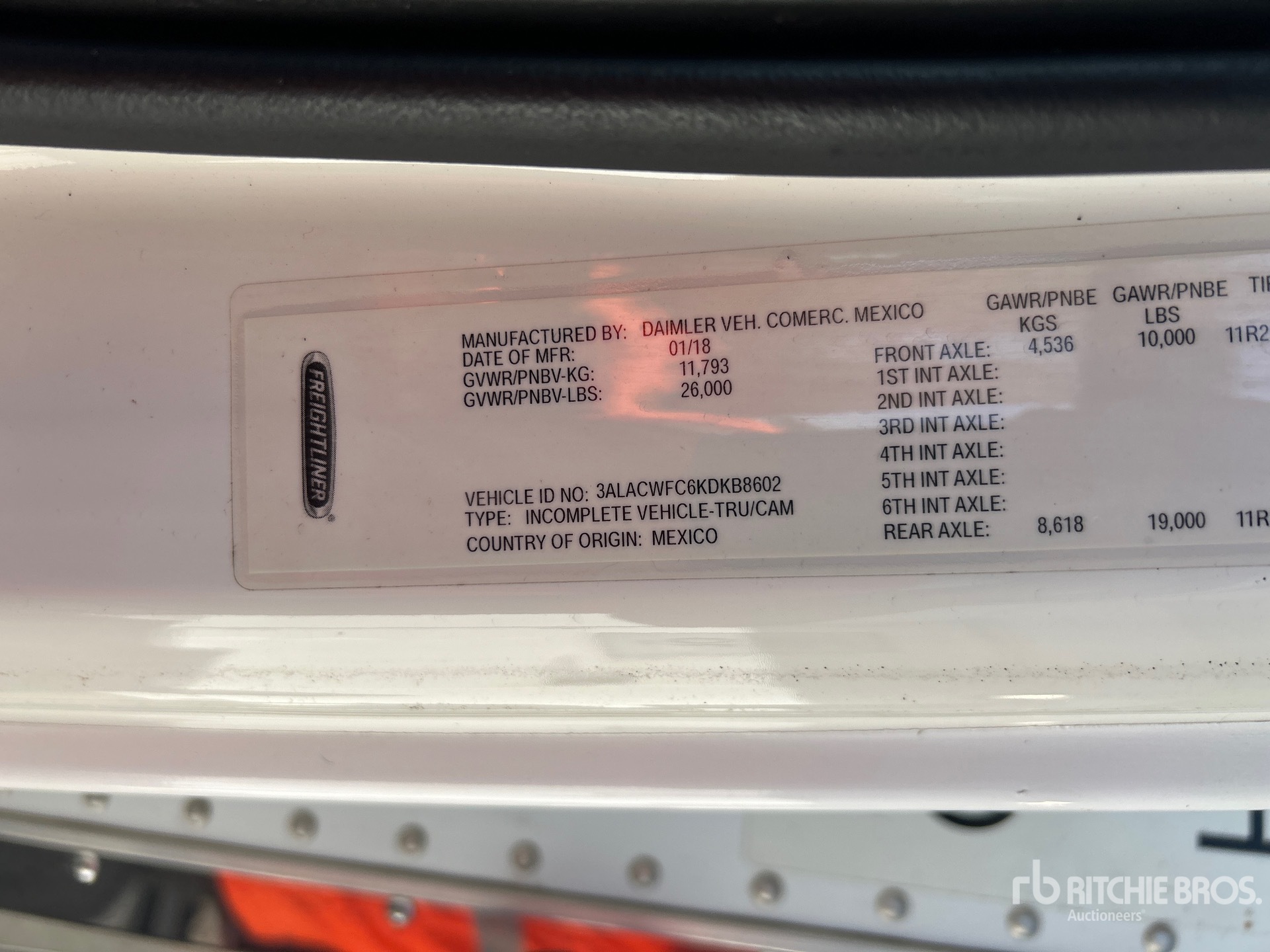 Photo of a 2019 Freightliner M2 106