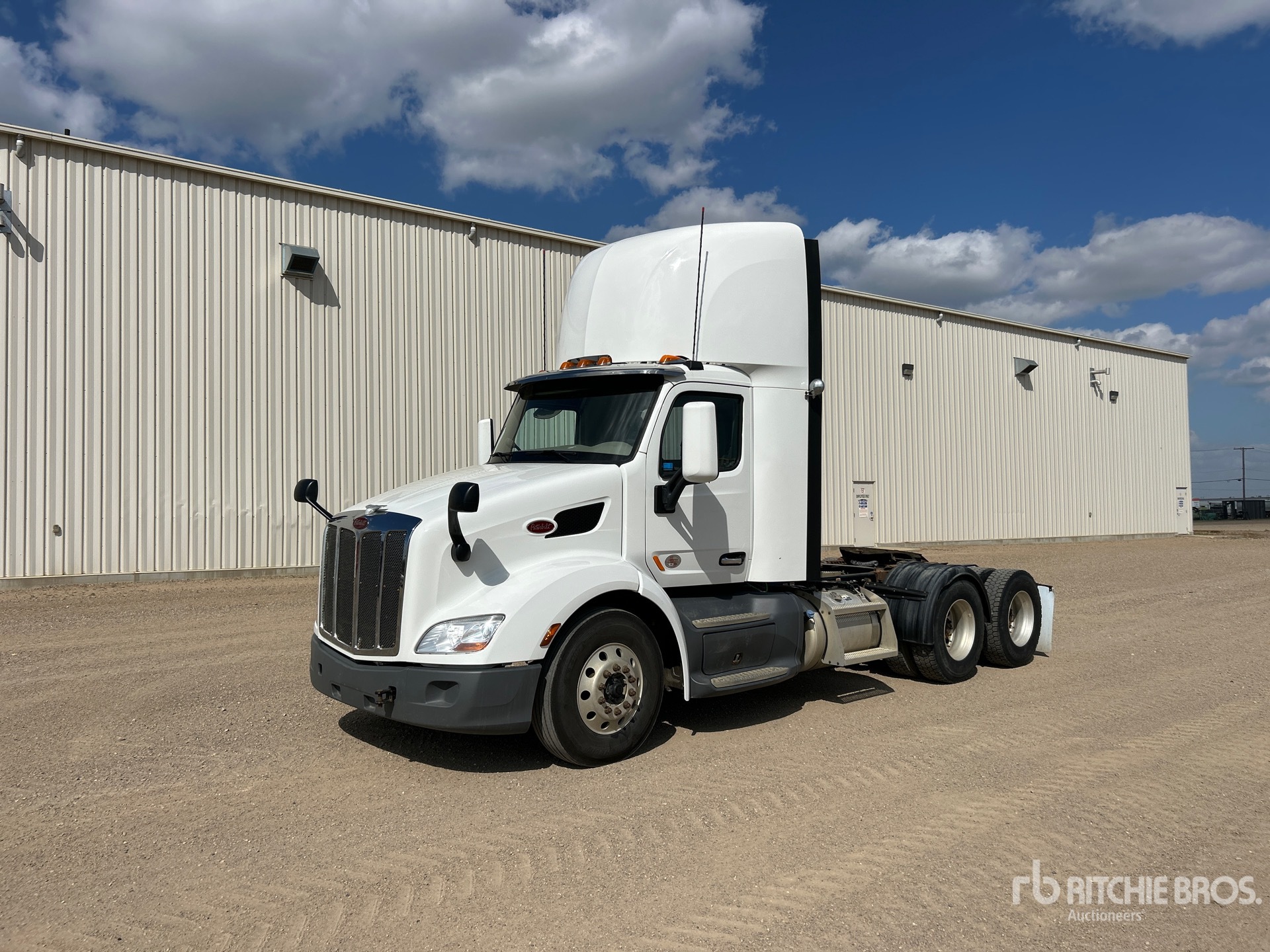 2021 Peterbilt 579