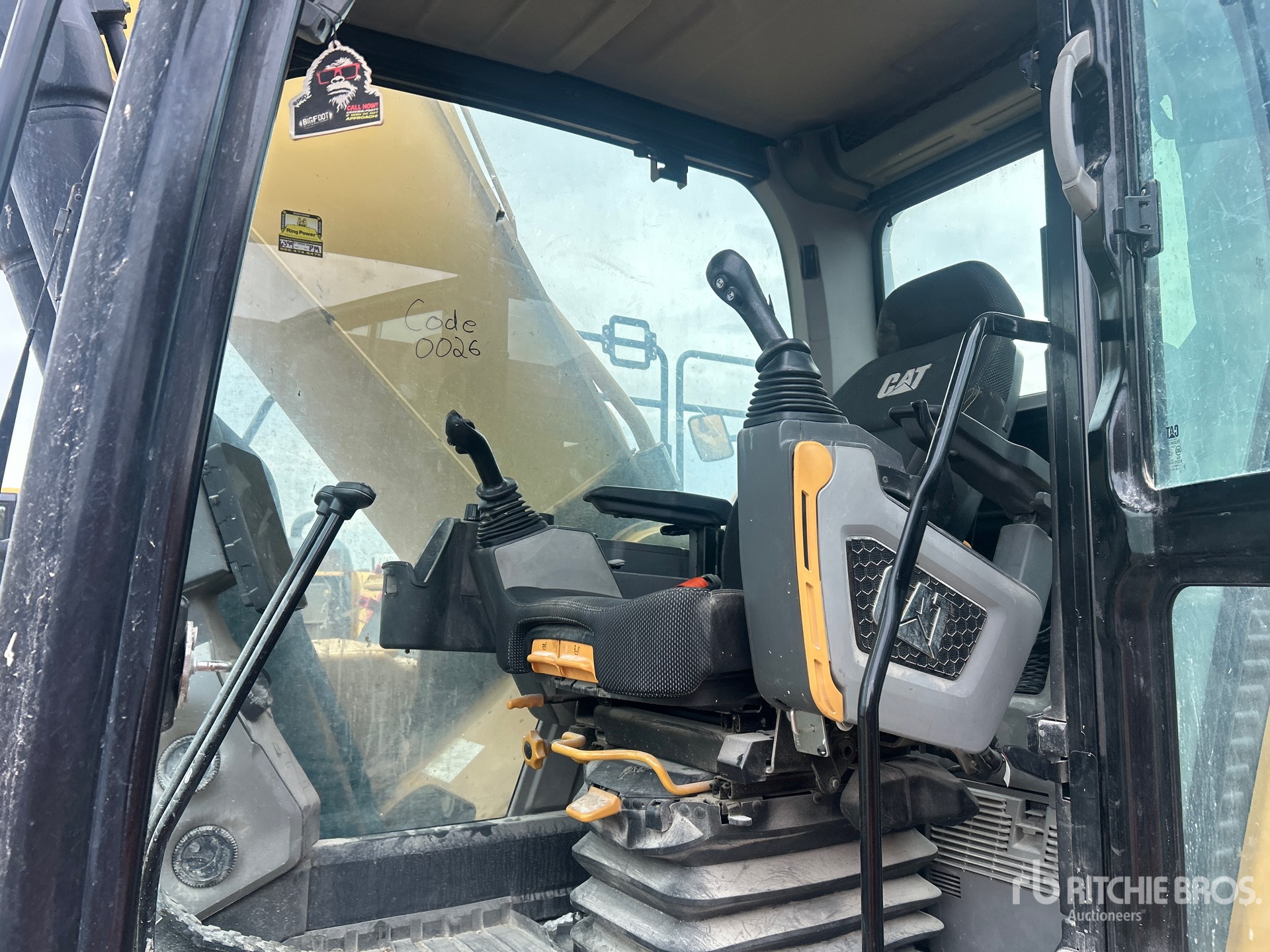 2023 Caterpillar 340
