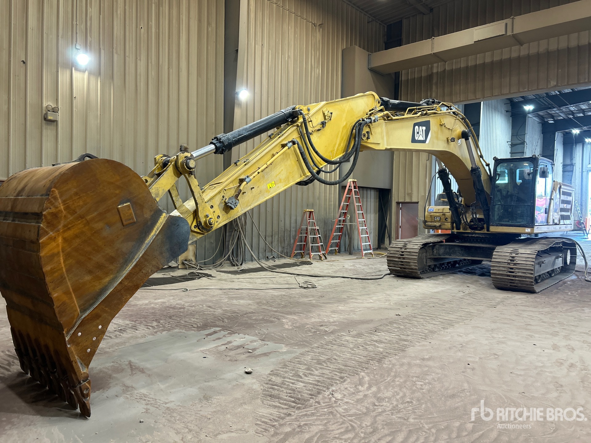 2019 Caterpillar 336