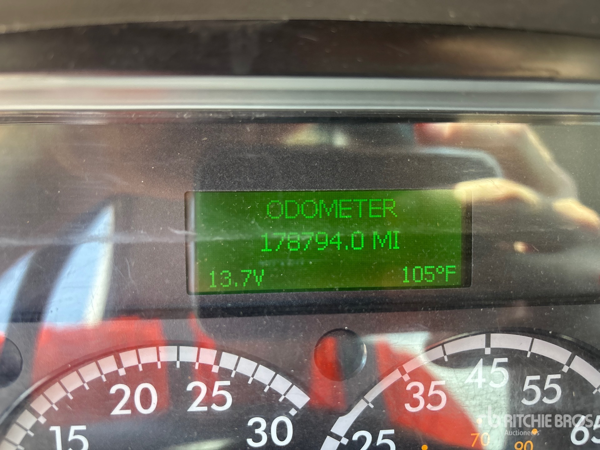 2019 Freightliner M2 106