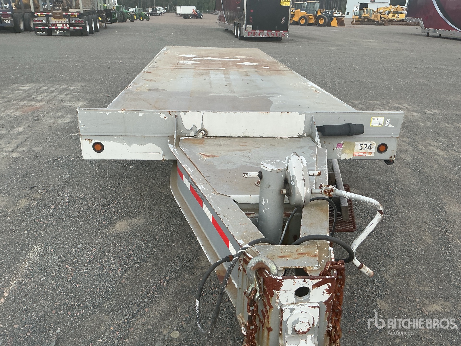 2004 Eager Beaver 18160 lb 27 ft T/A