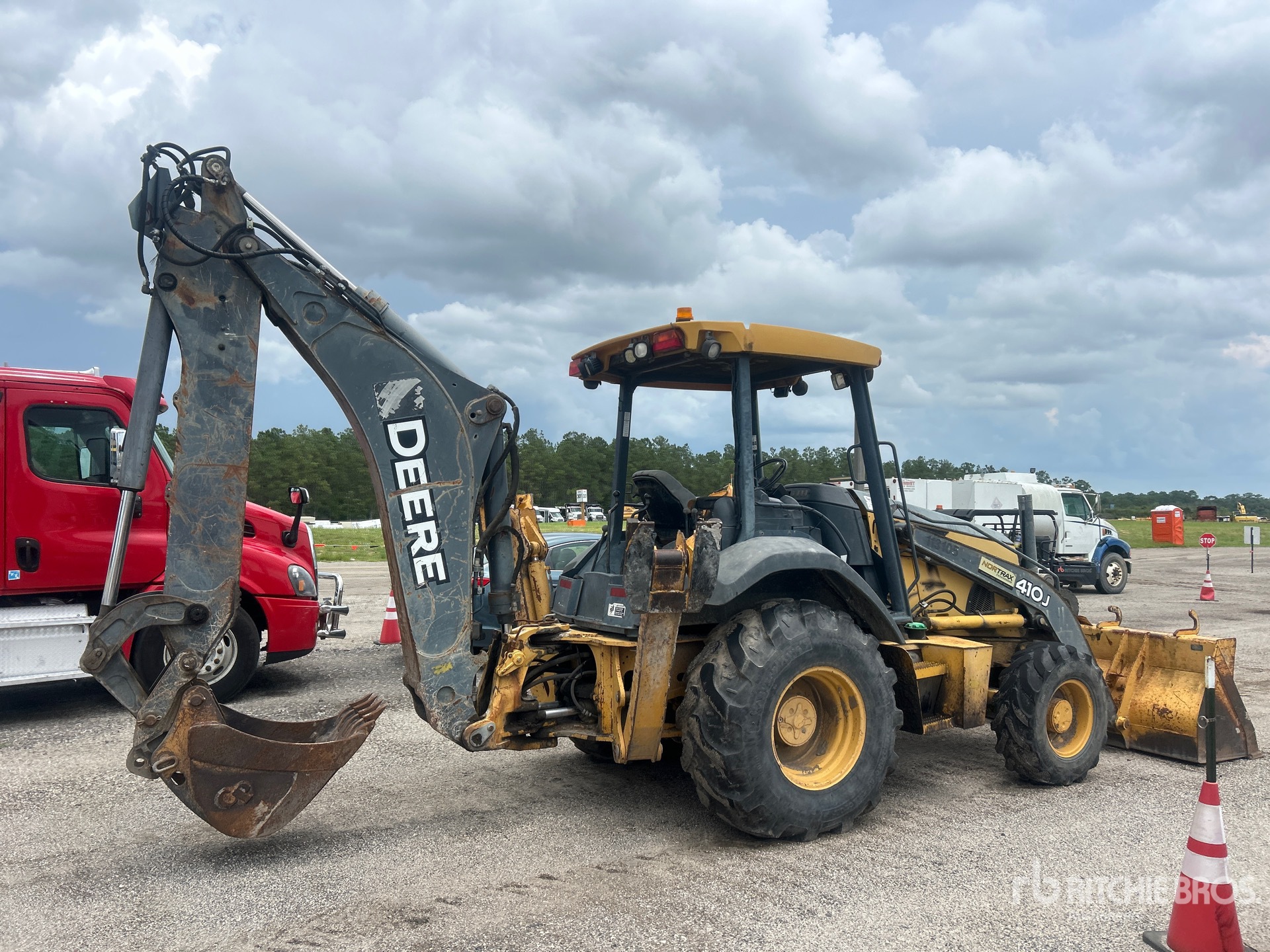 2008 John Deere 410J