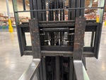 Chassis Lift with Side Shift