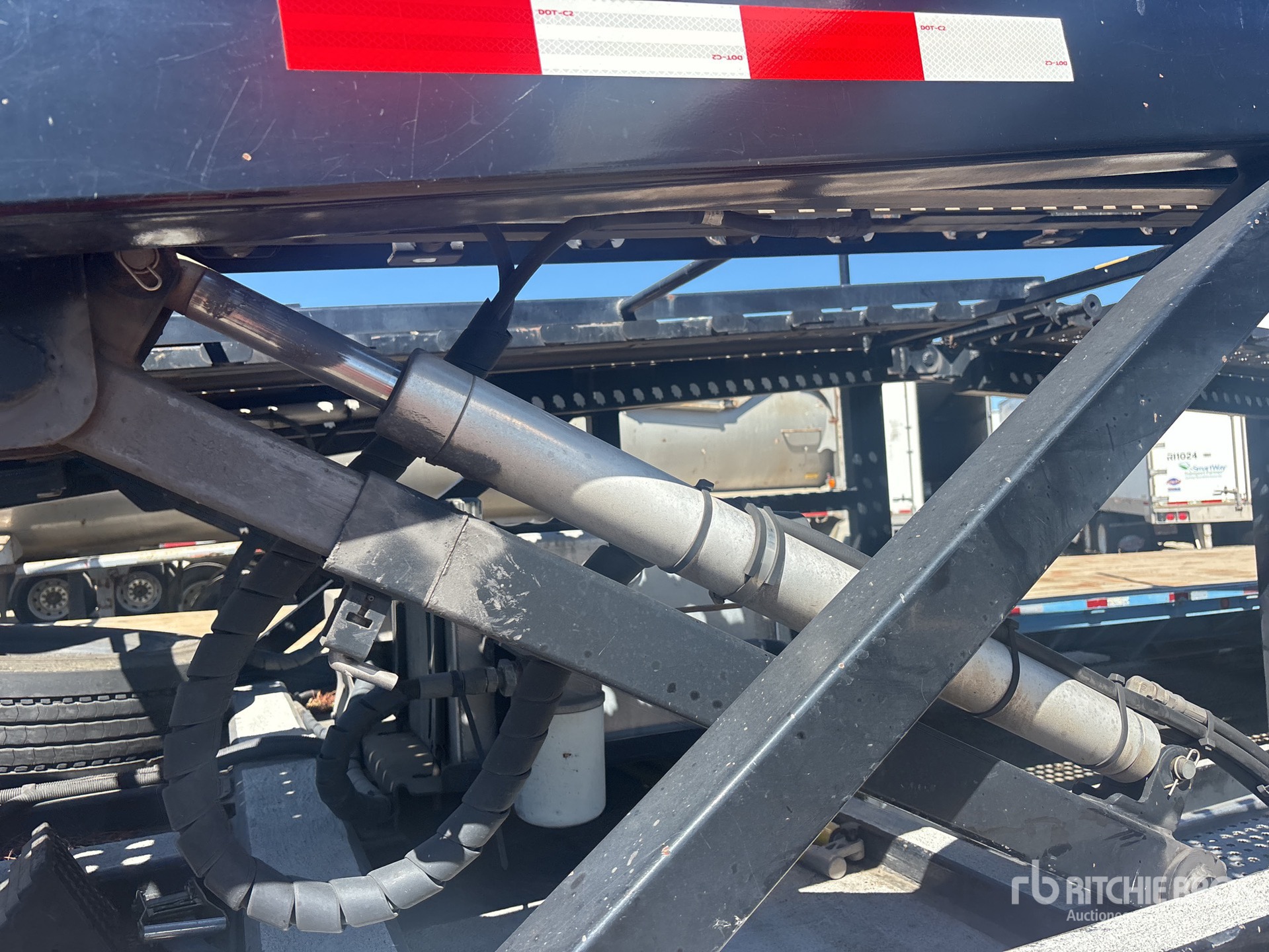 2017 Cottrell T/A OPEN