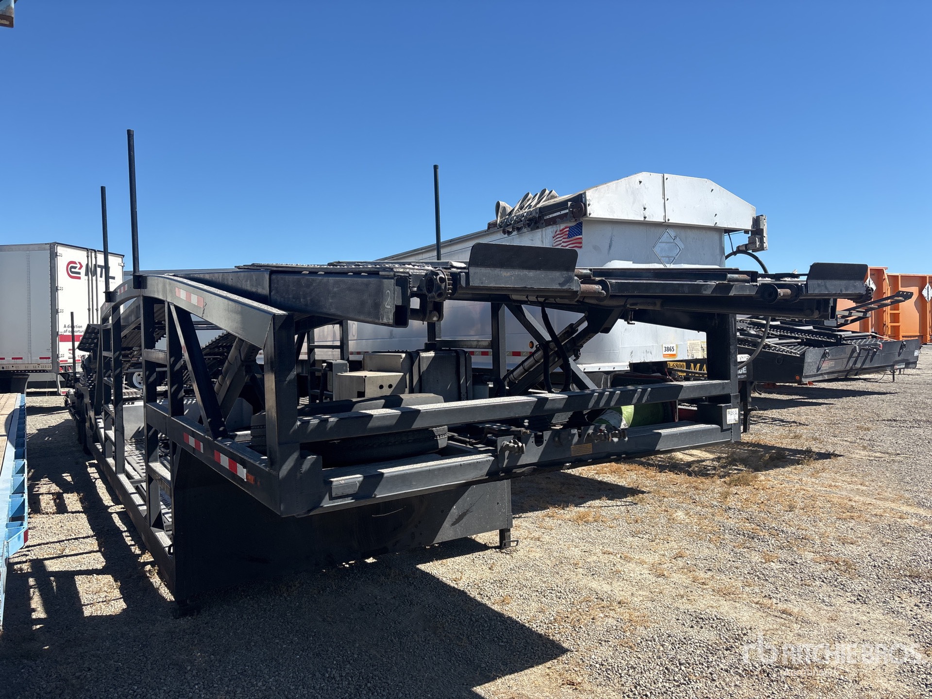2017 Cottrell T/A OPEN