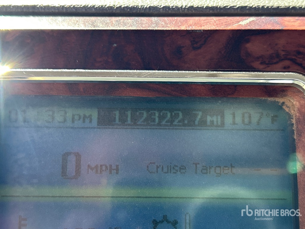 General Appearance with Hour Meter / Odometer