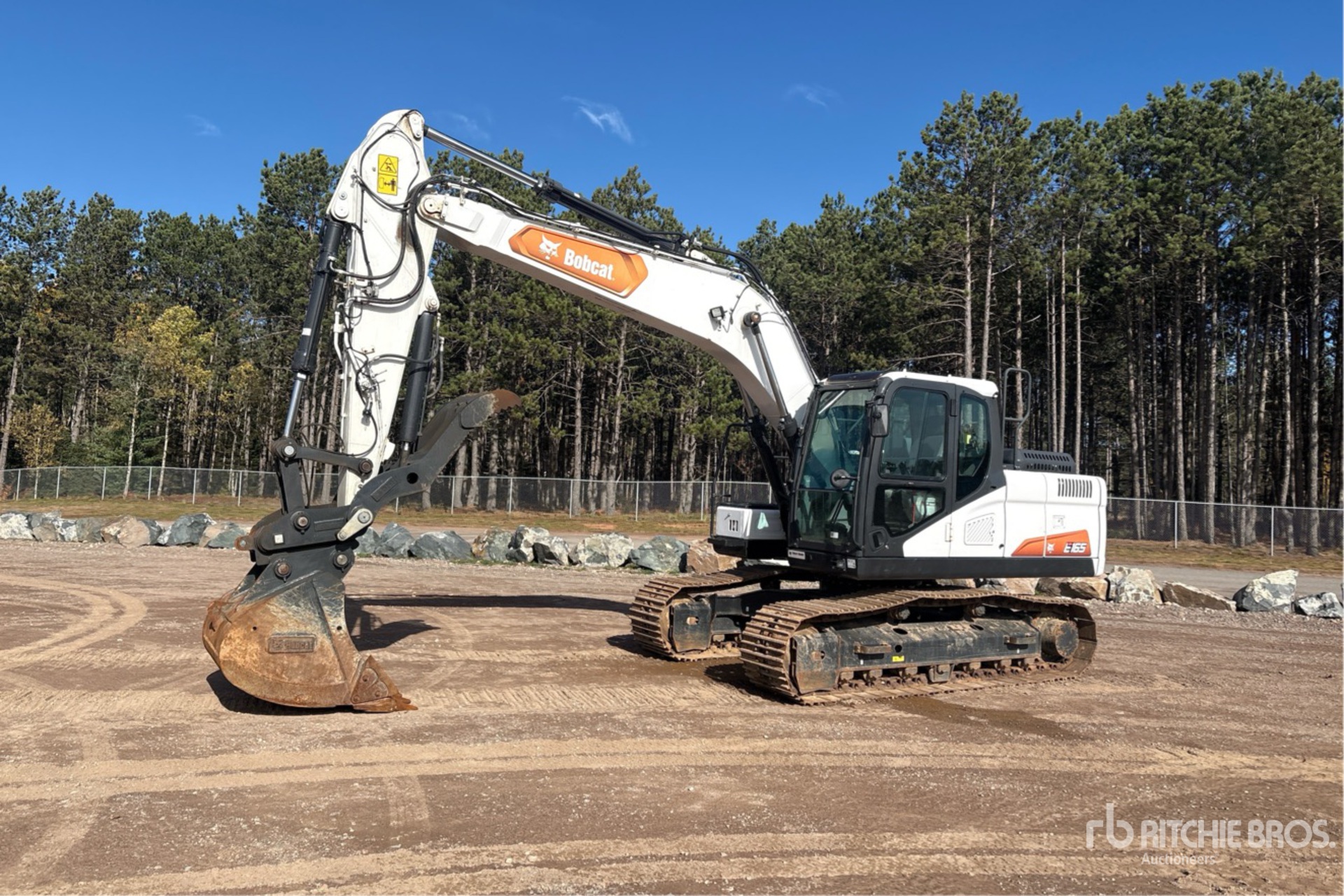 2023 Bobcat E165