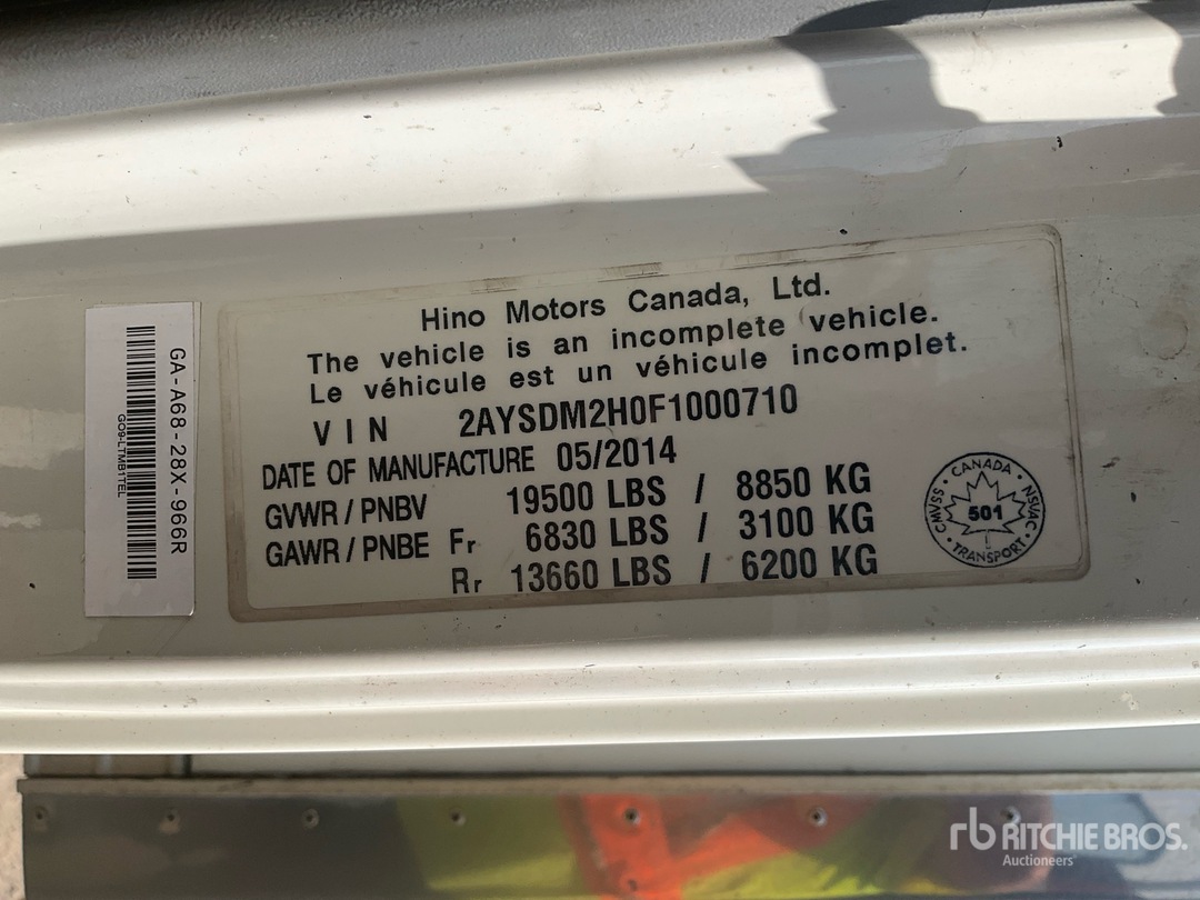 2015 Hino 195