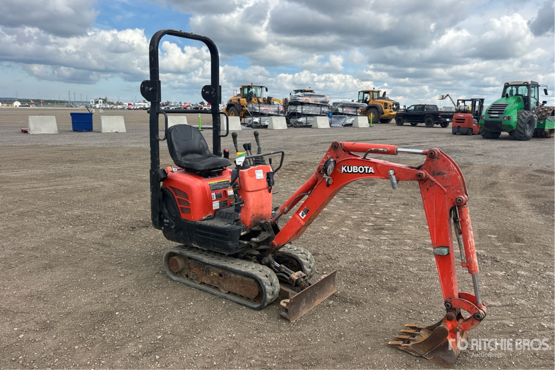 2019 Kubota K008-3