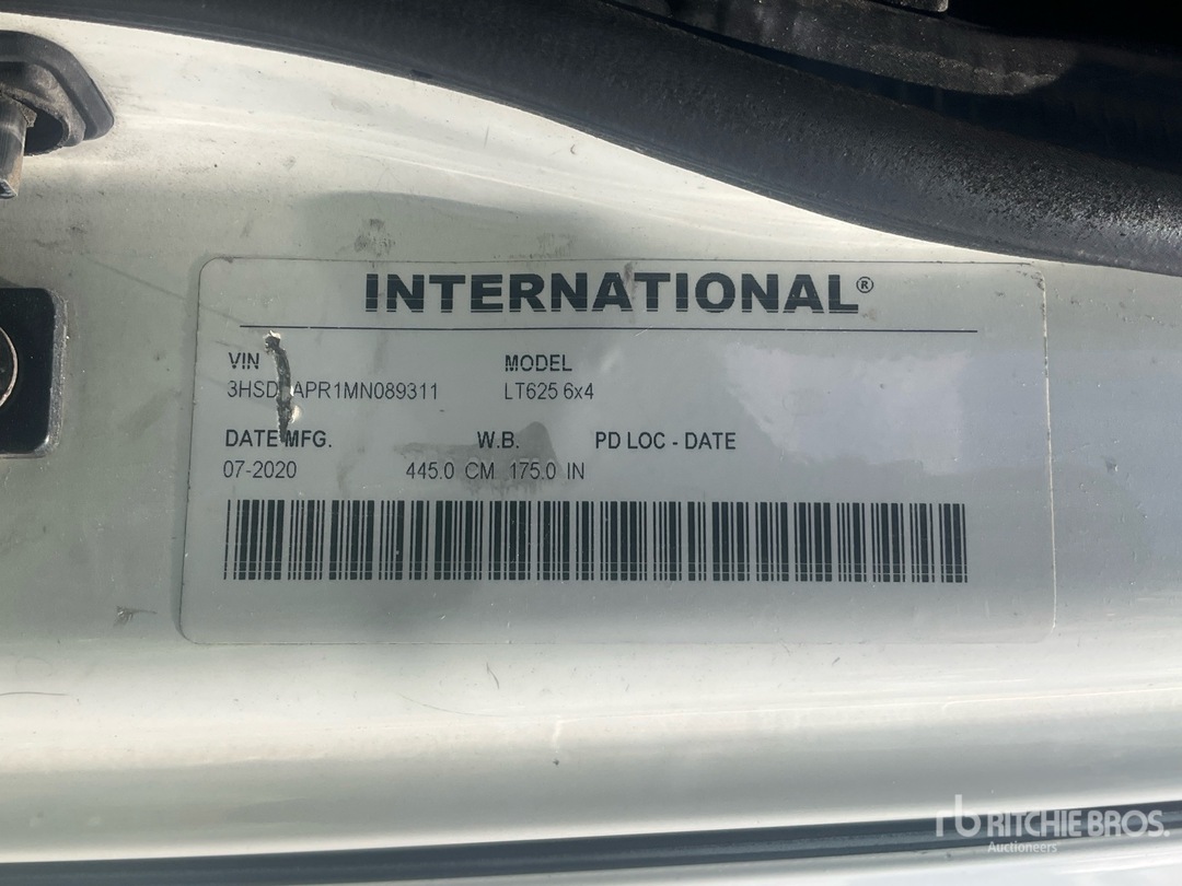 2021 International LT625