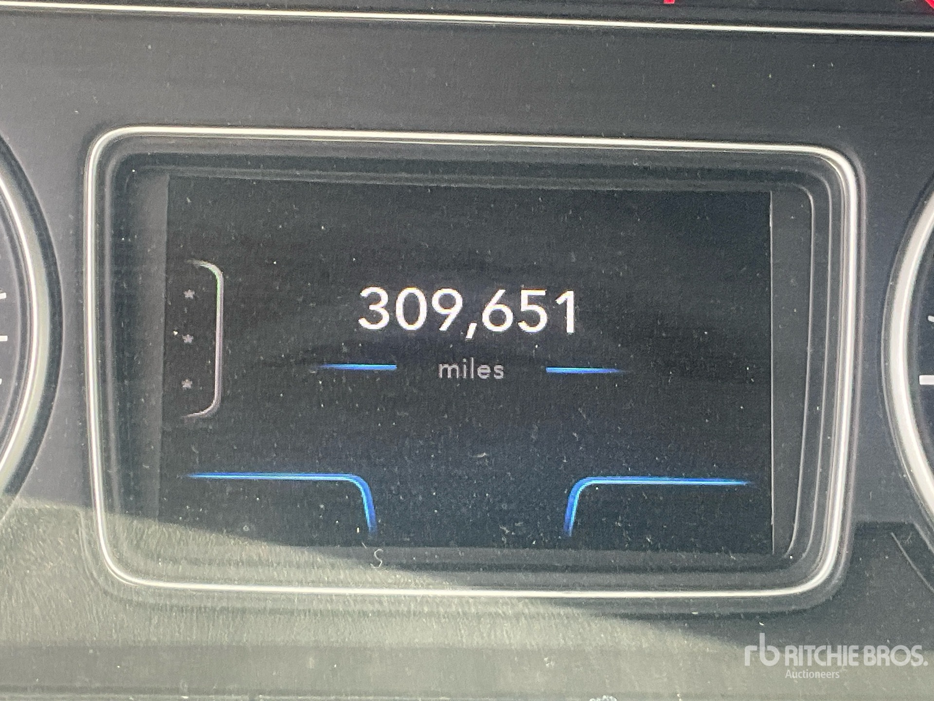 2021 International LT625