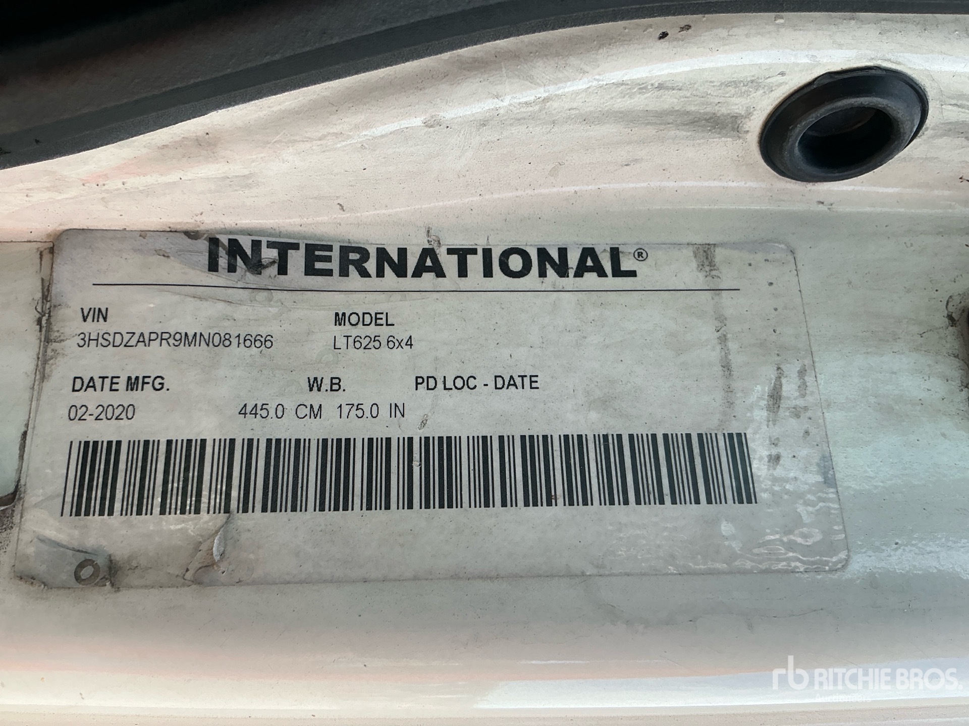 2021 International LT625