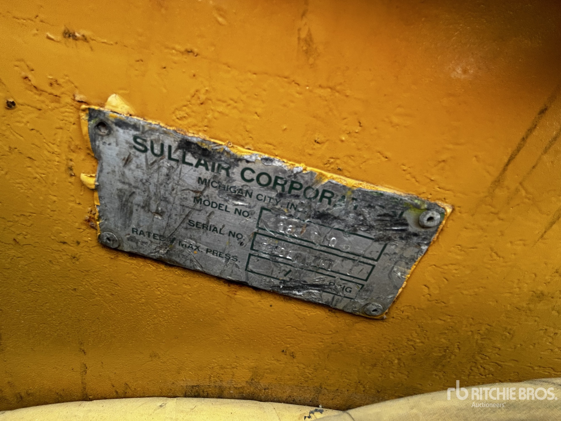Sullair 185