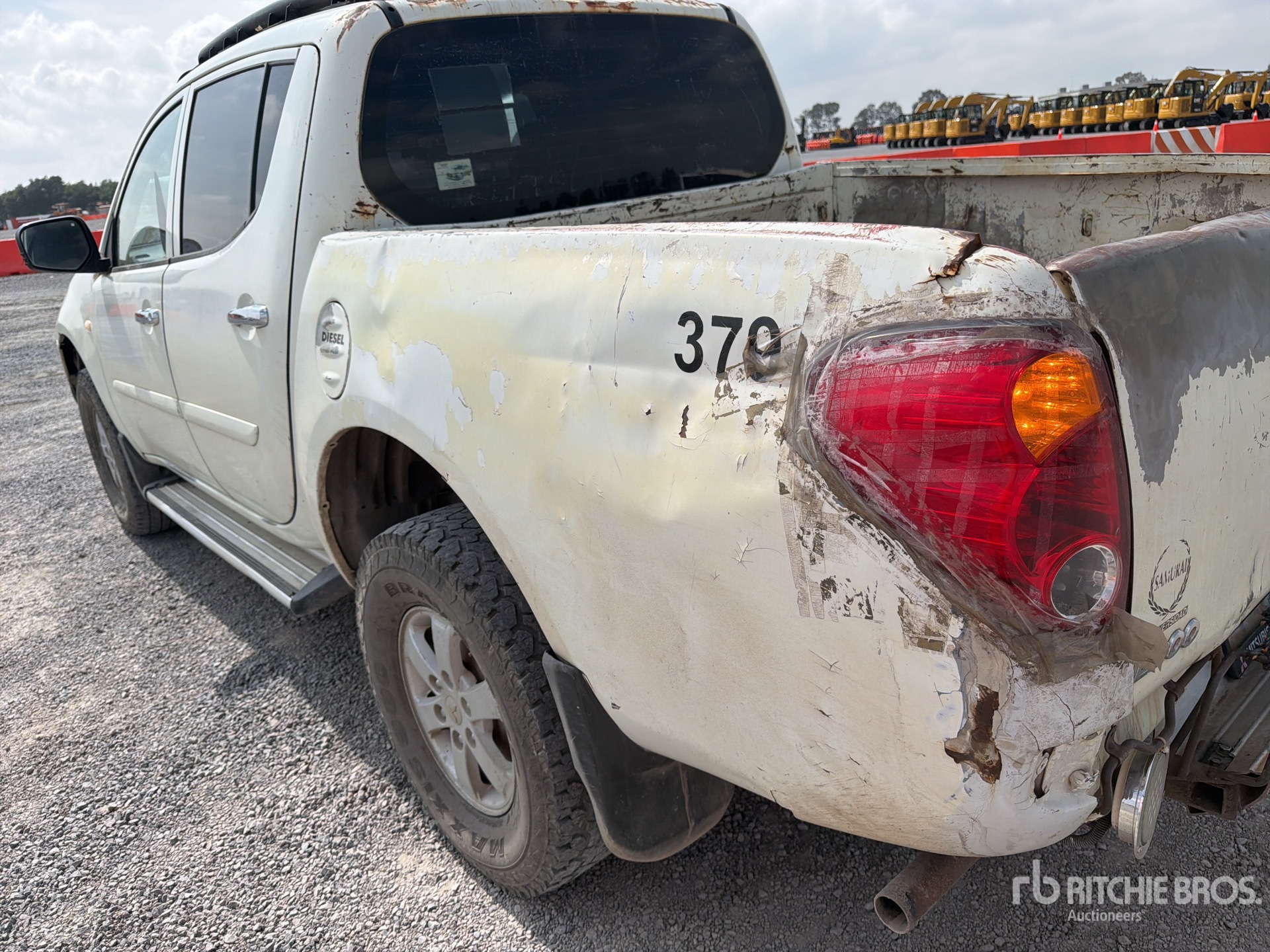 2012 Mitsubishi L200