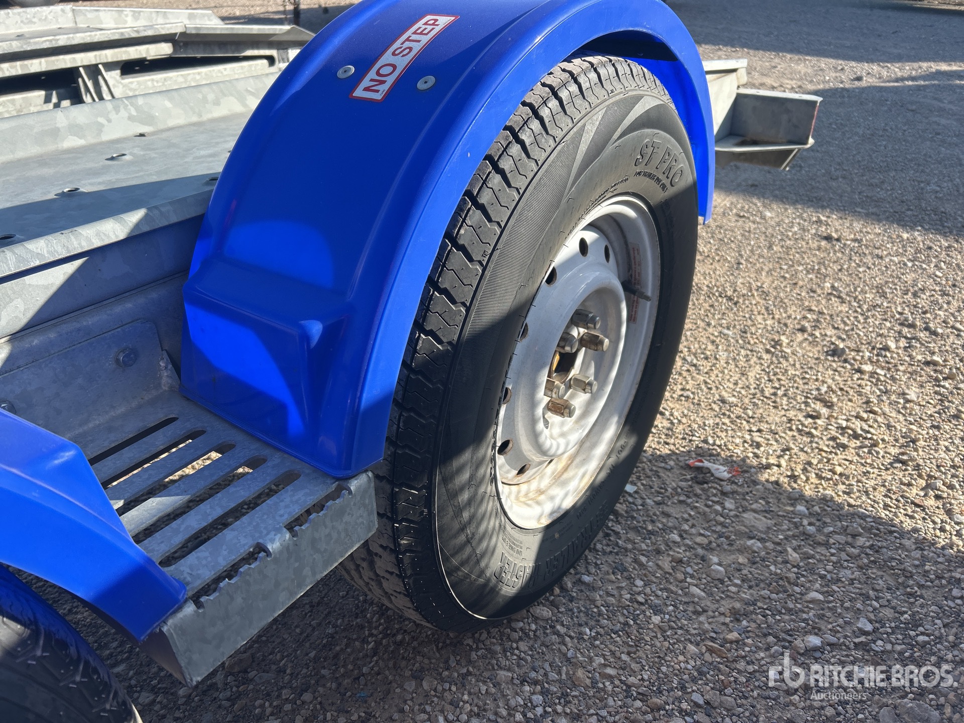 2020 Demco AT7000P