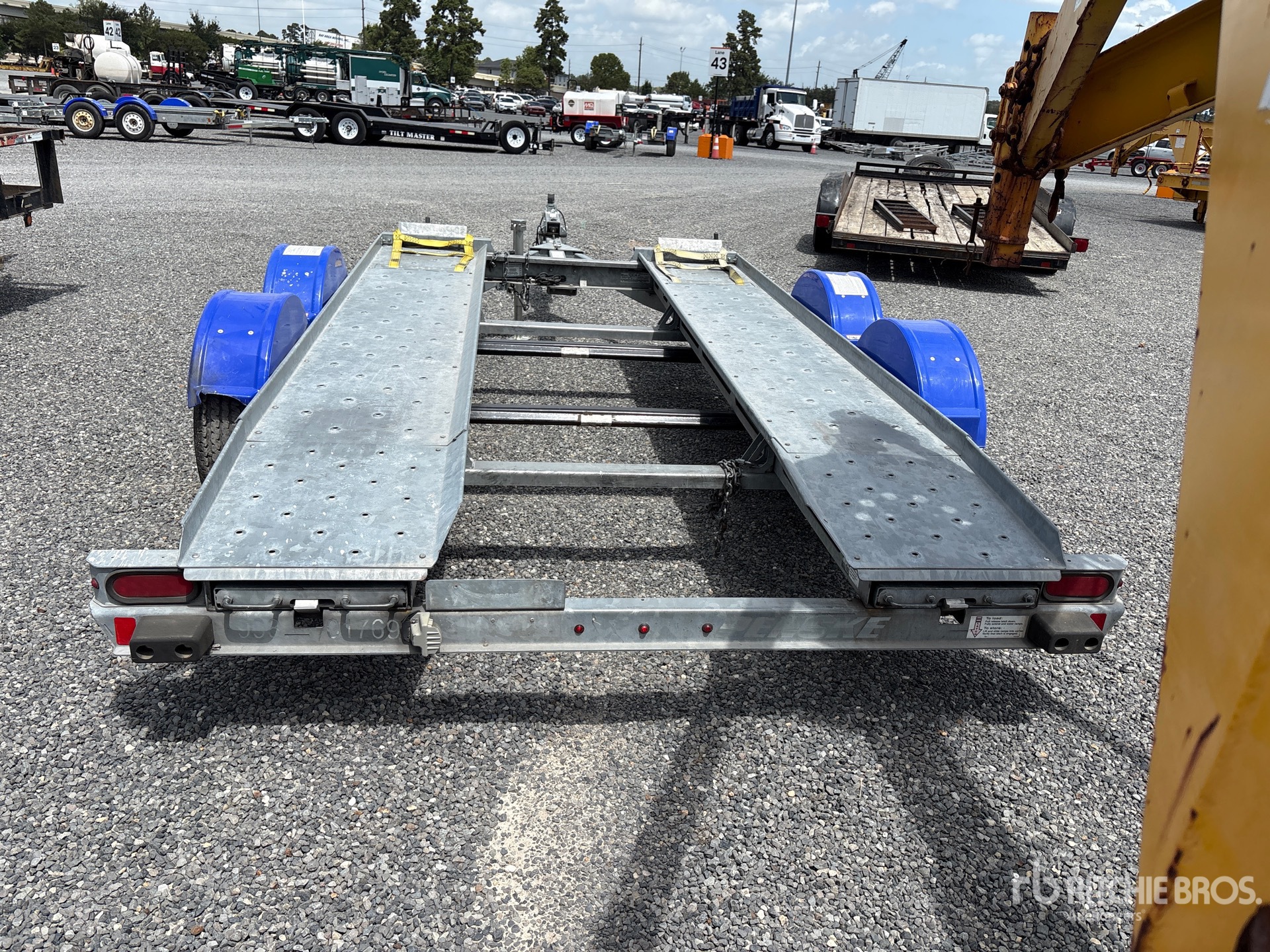2020 Demco AT7000P