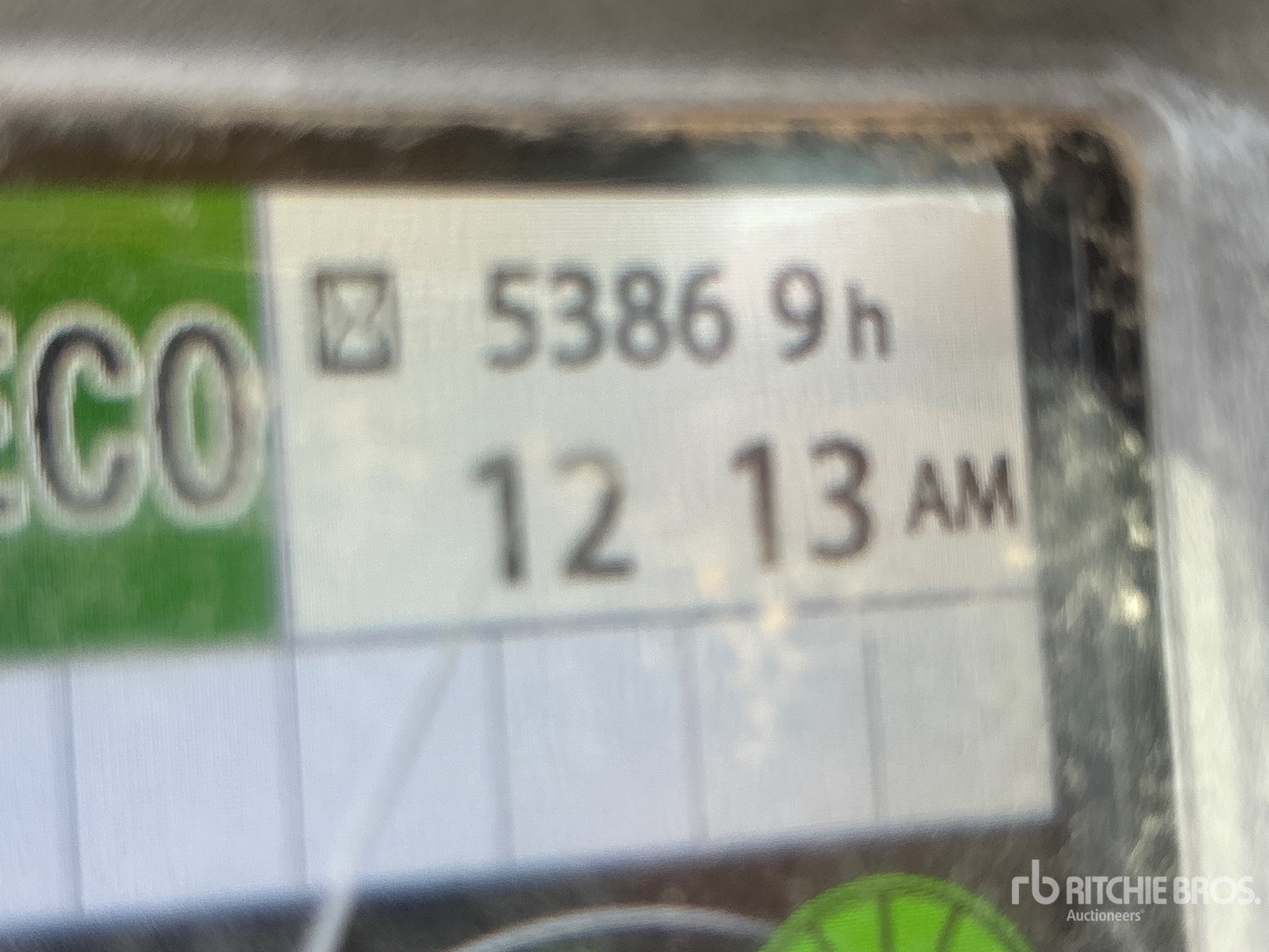 2018 John Deere 210G