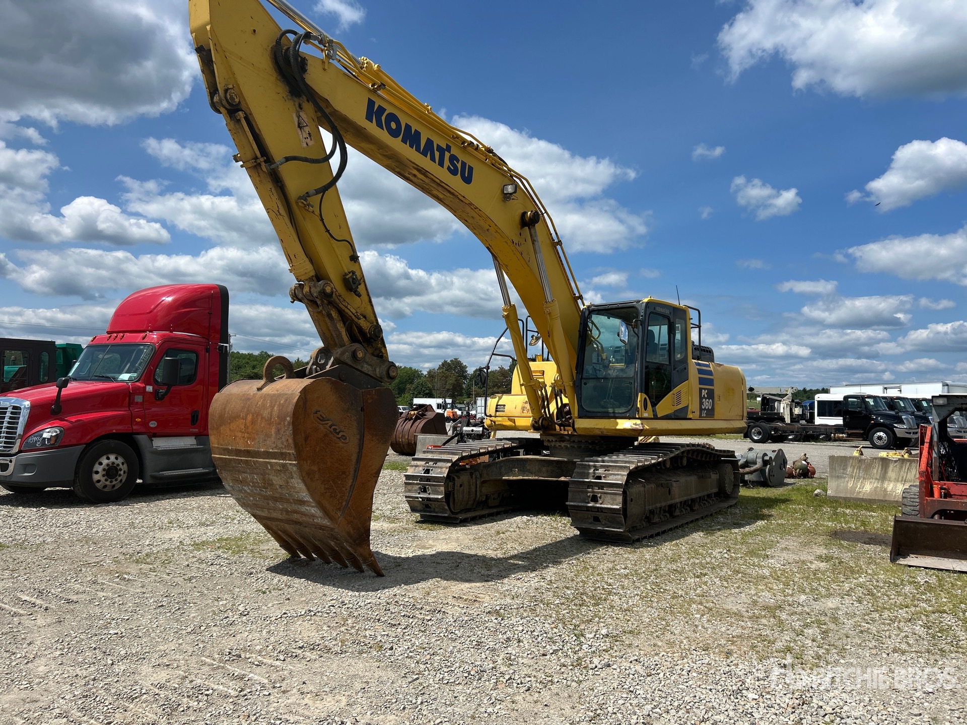 Photo of a 2013 Komatsu PC360LC-10
