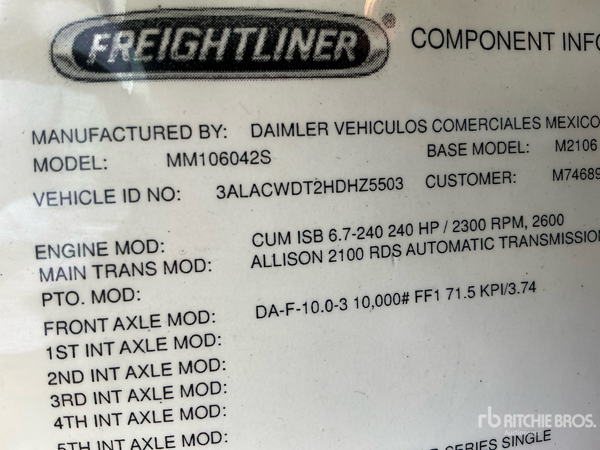 2017 Freightliner M2 106