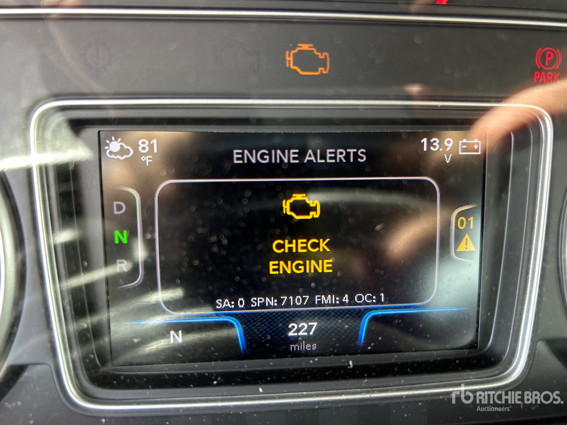 2018 International LT625