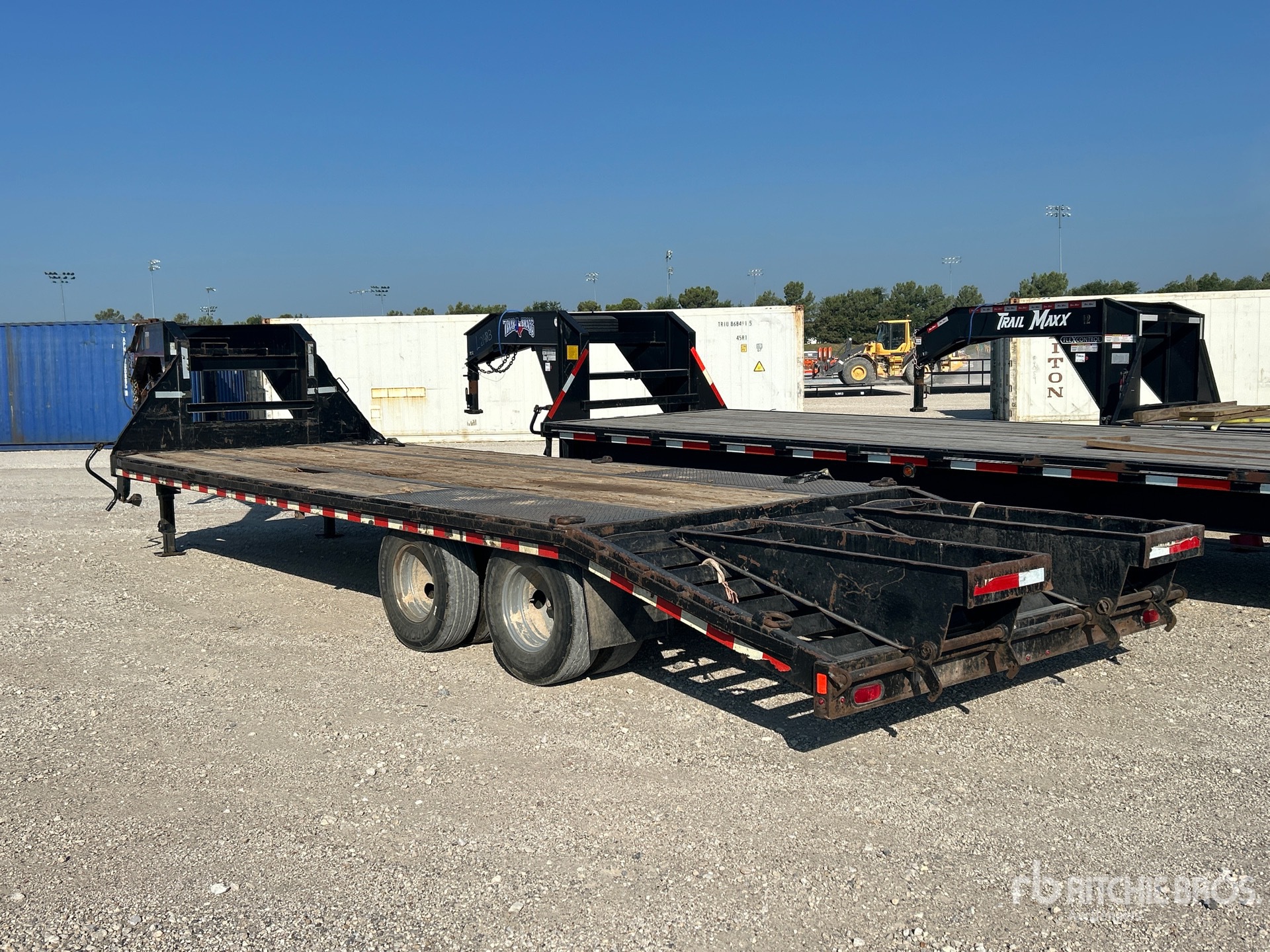 2018 Sure-Trac T/A Gooseneck