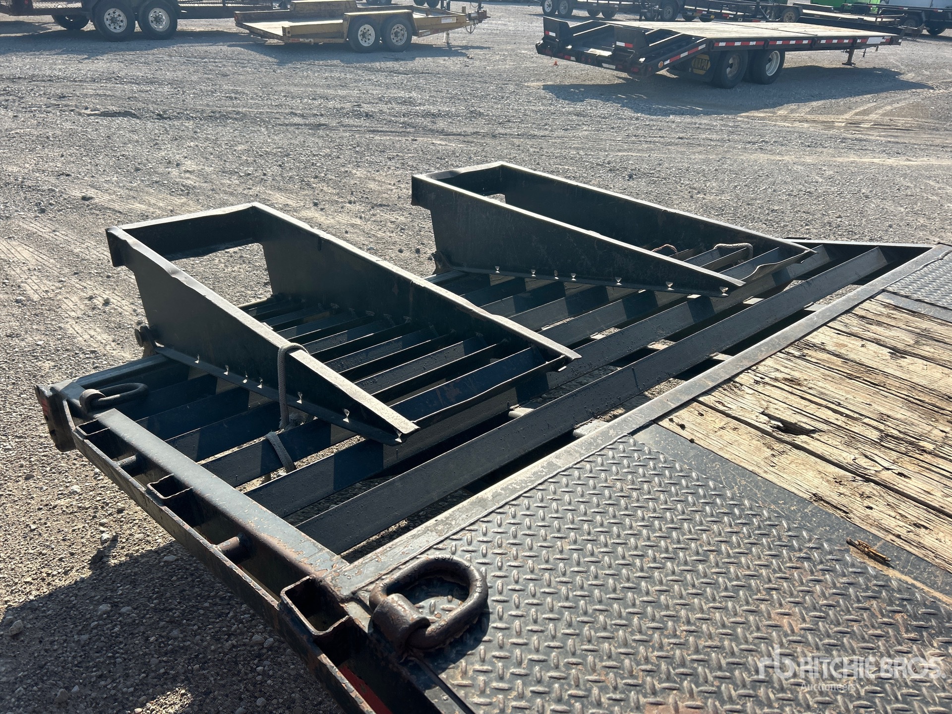 2018 Sure-Trac T/A Gooseneck