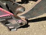 Chassis with Quick Coupler to Arms Pins