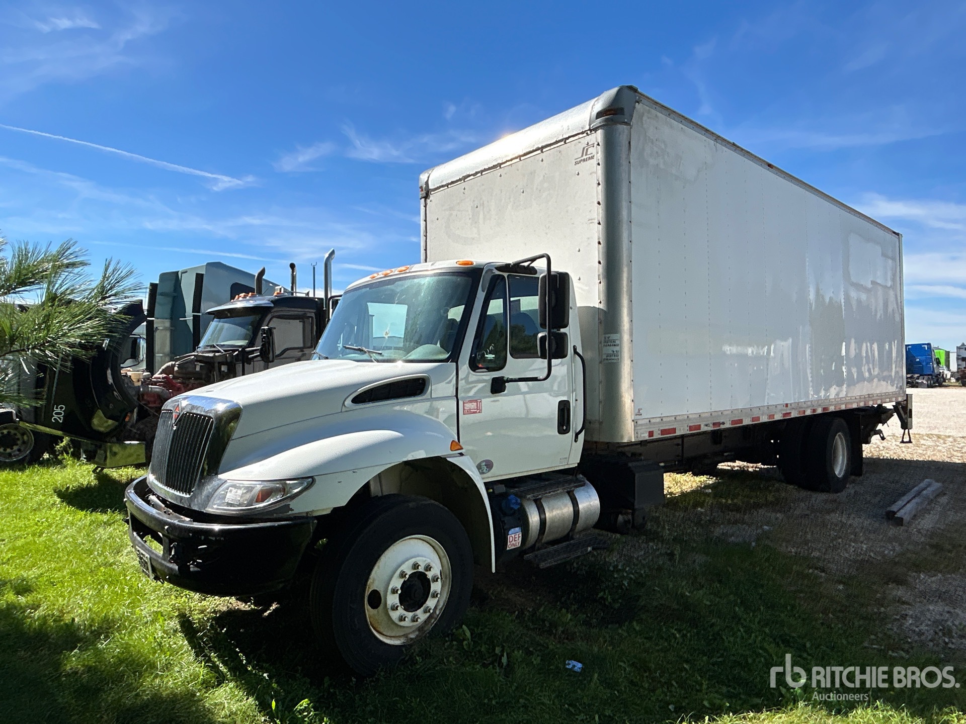 Photo of 2017 International 4300