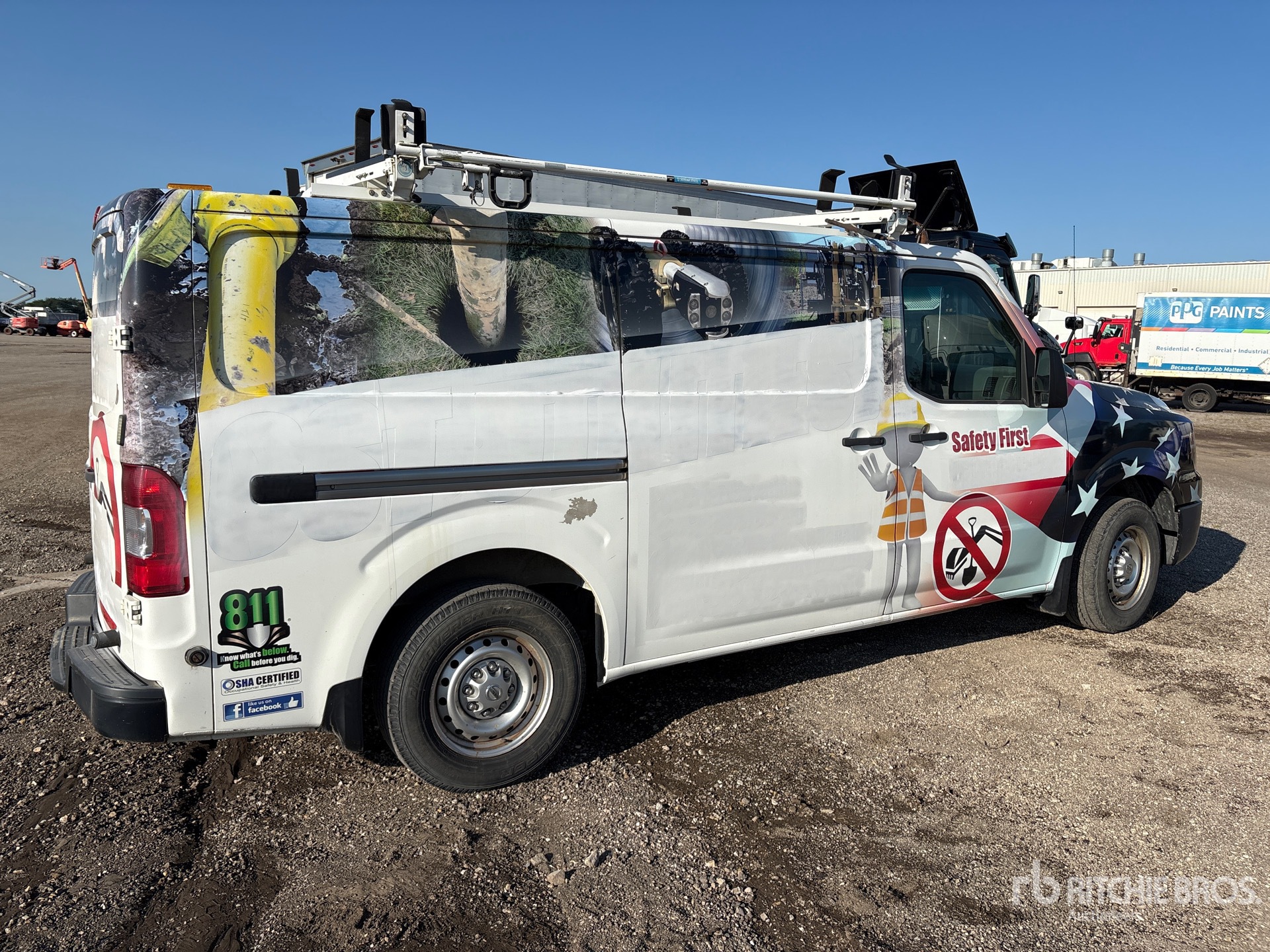 General Appearance with Picture, Right Rear Corner