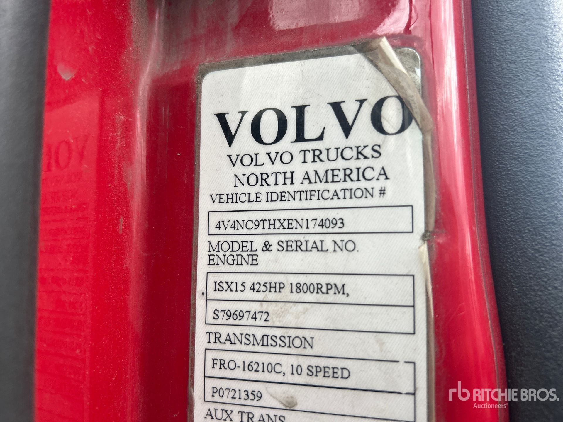 2014 Volvo VNL300