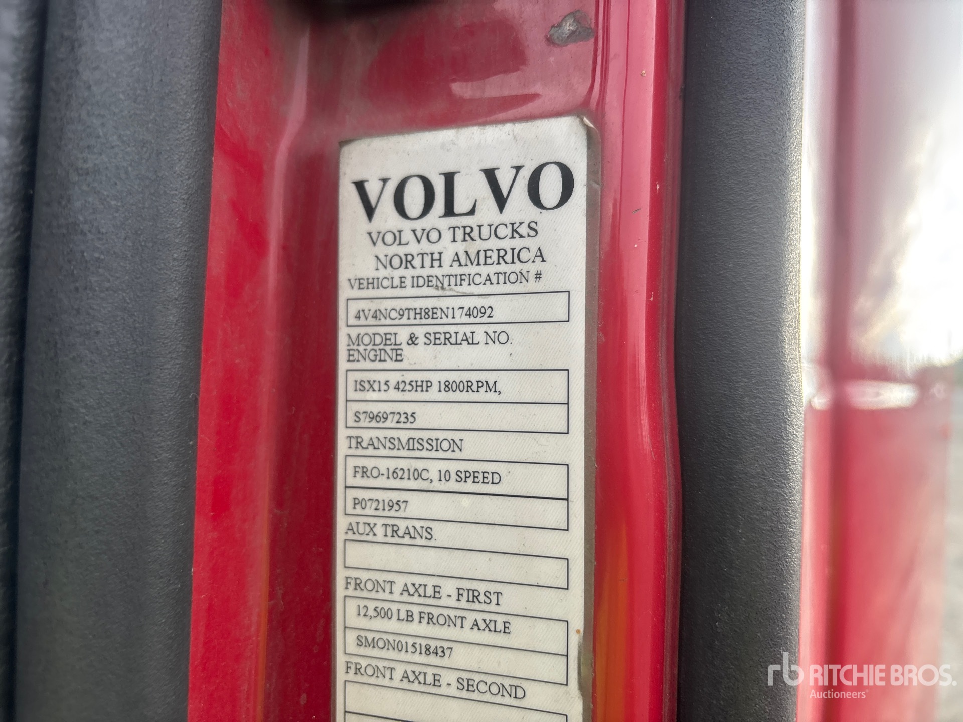2014 Volvo VNL300
