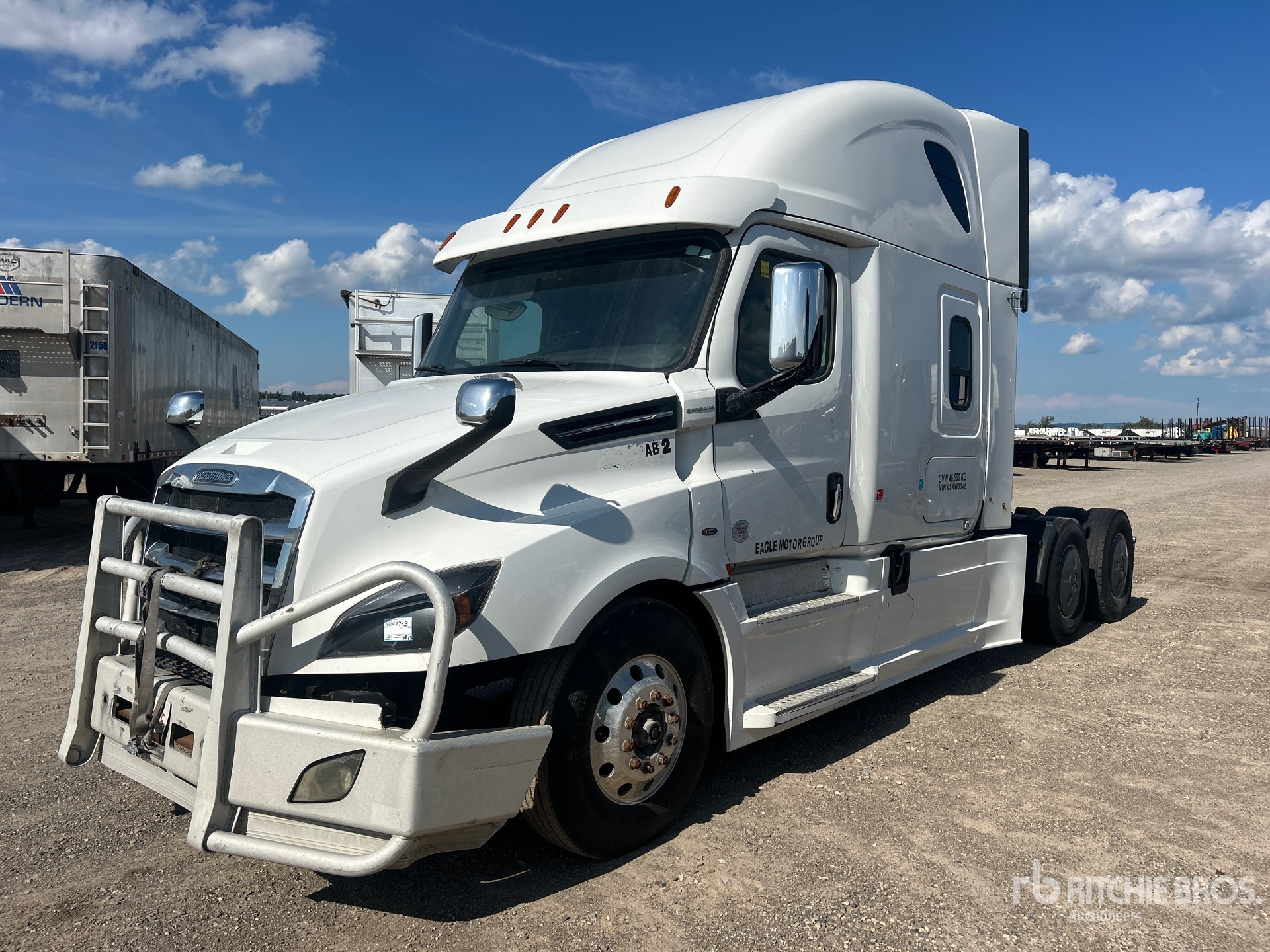 2020 Freightliner CASCADIA 126