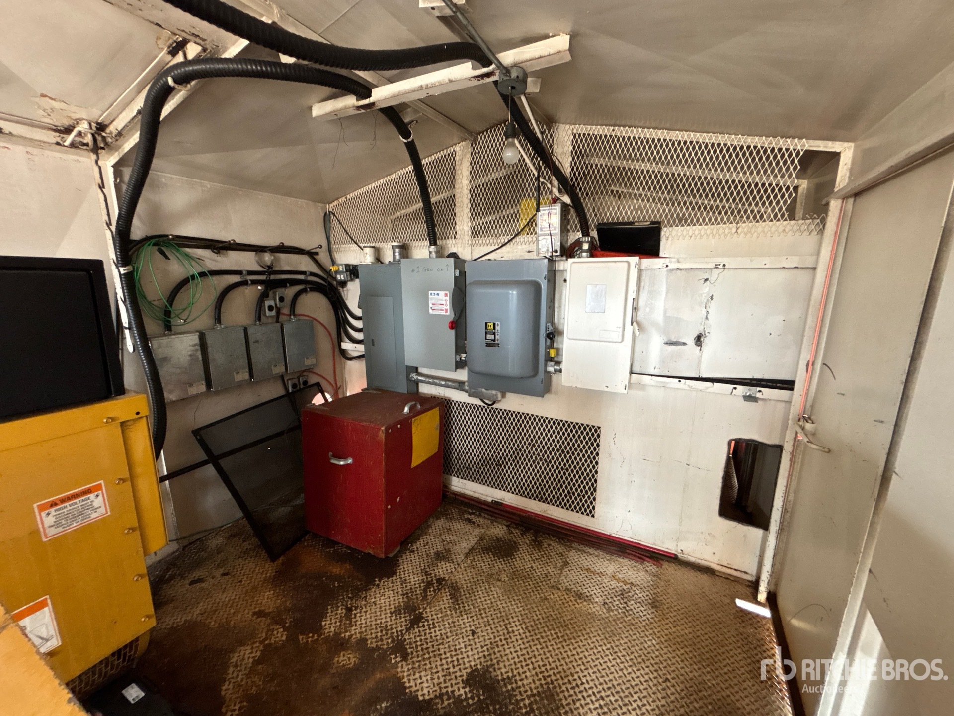 2007 Caterpillar SKID-MOUNTED DUAL