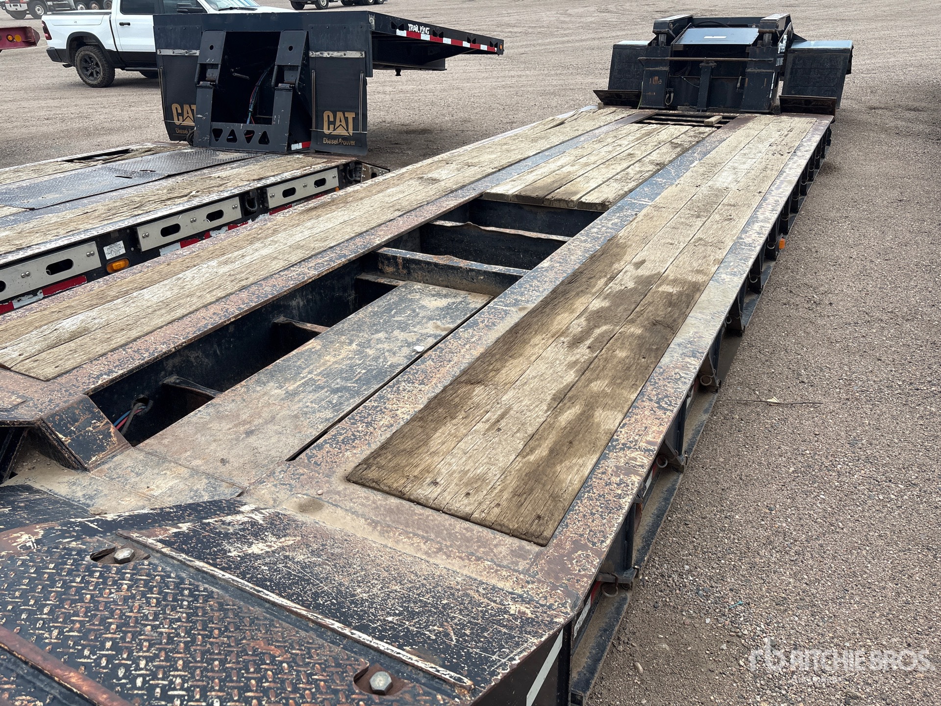 2009 Load King 553SS