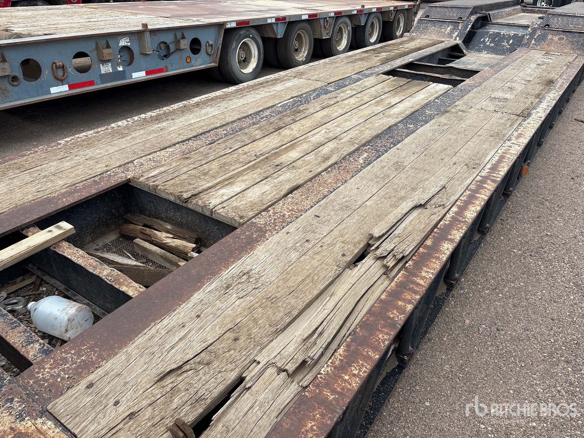 2009 Load King 553SS