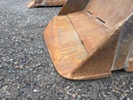 Specialty with Loader Bucket Cutting Edge/Shanks/Teeth