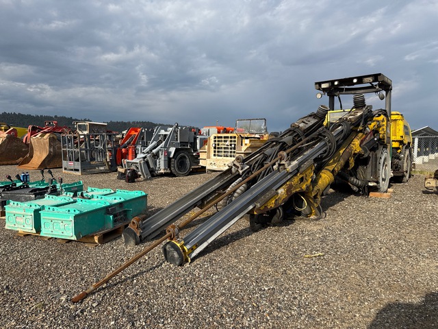Epiroc Boomer S2 4x4 Jumbo Drill Epiroc Boomer S2 4x4 Jumbo Drill