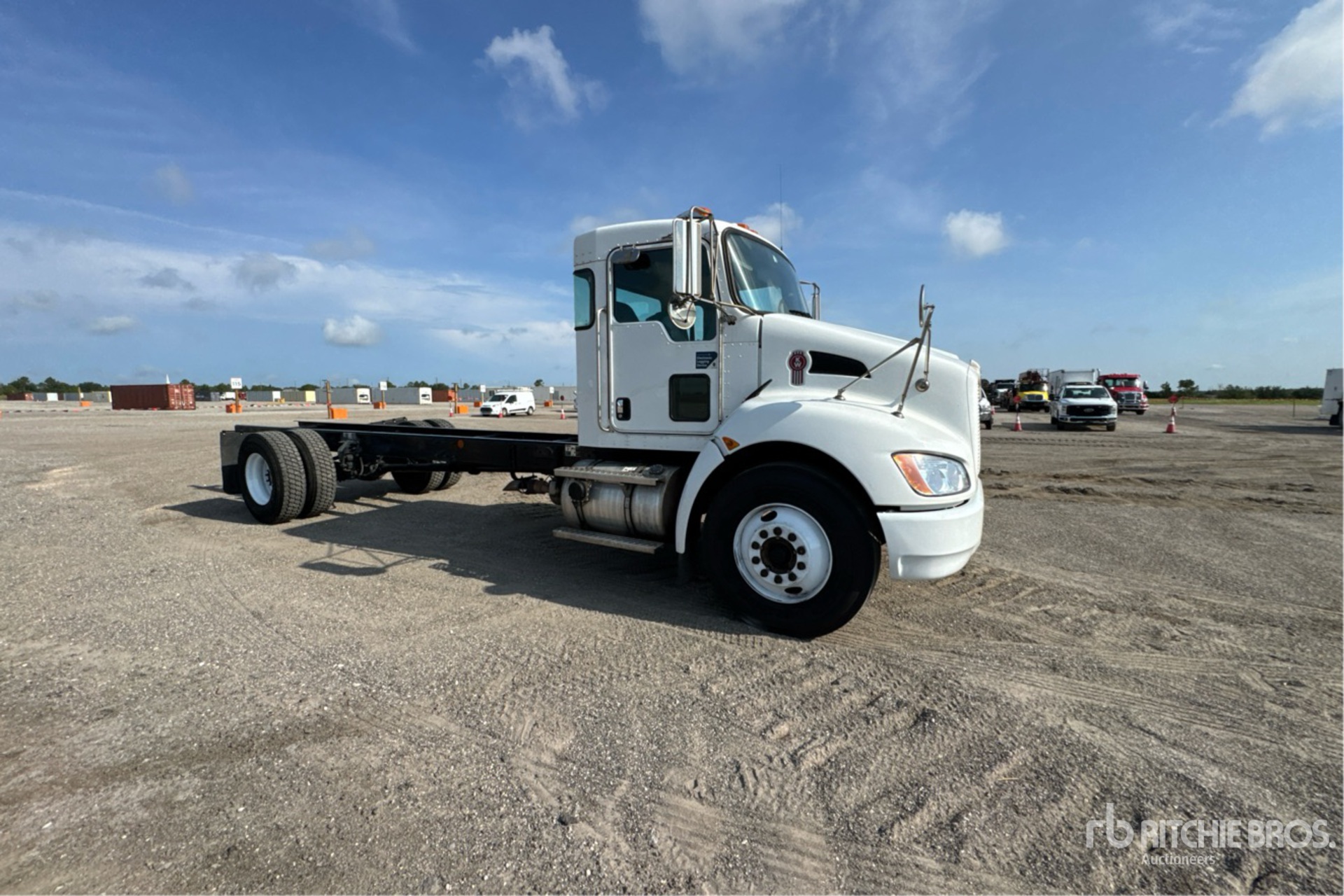 2020 Kenworth T370