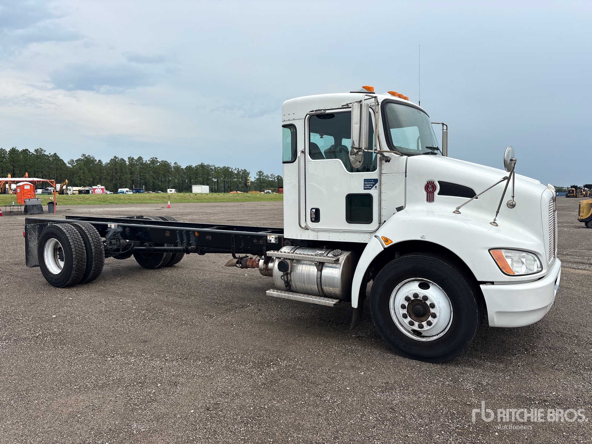 2020 Kenworth T370