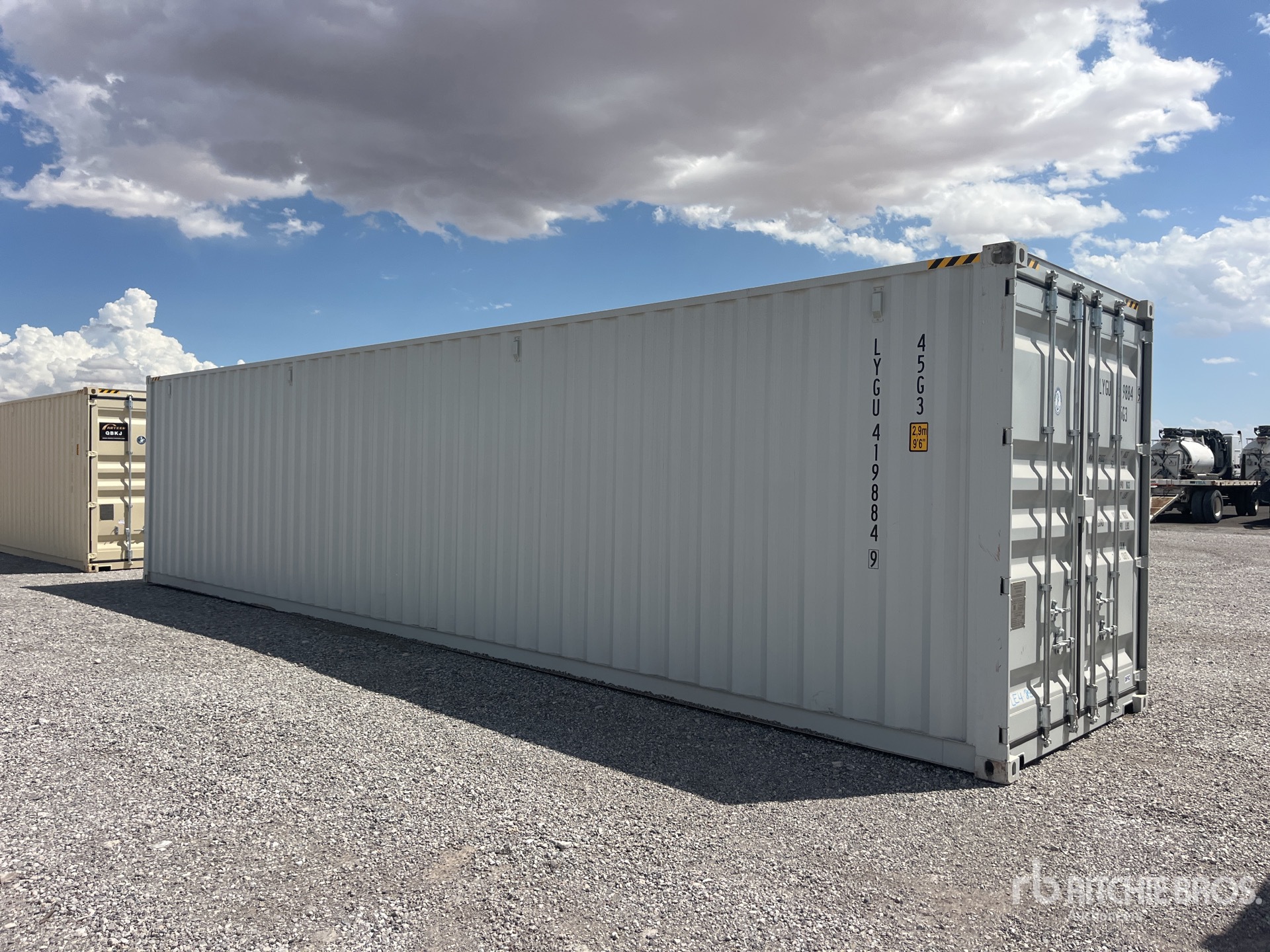 2026 AGT 40 FT HQ