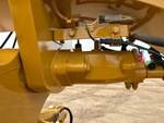 Hydraulics with Saddle Lock Pin